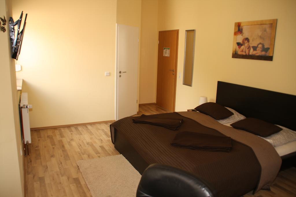 Deutsches Haus Otel Springe Dış mekan fotoğraf