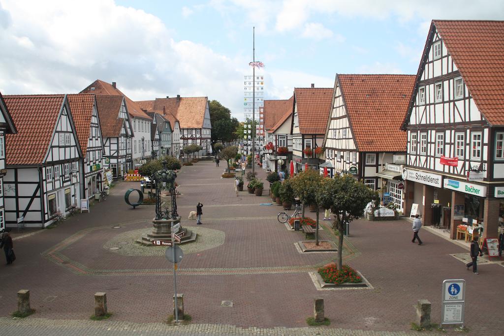 Deutsches Haus Otel Springe Dış mekan fotoğraf